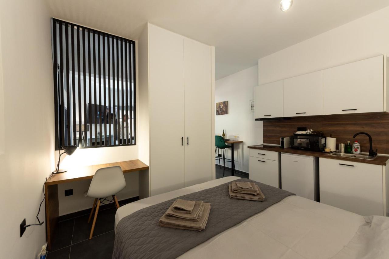Frourio Lodge Α2 Larissa Exteriör bild